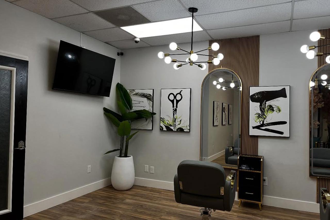 about_diamond_luxury_crown_braiding